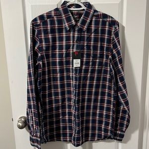 Men’s plaid shirt